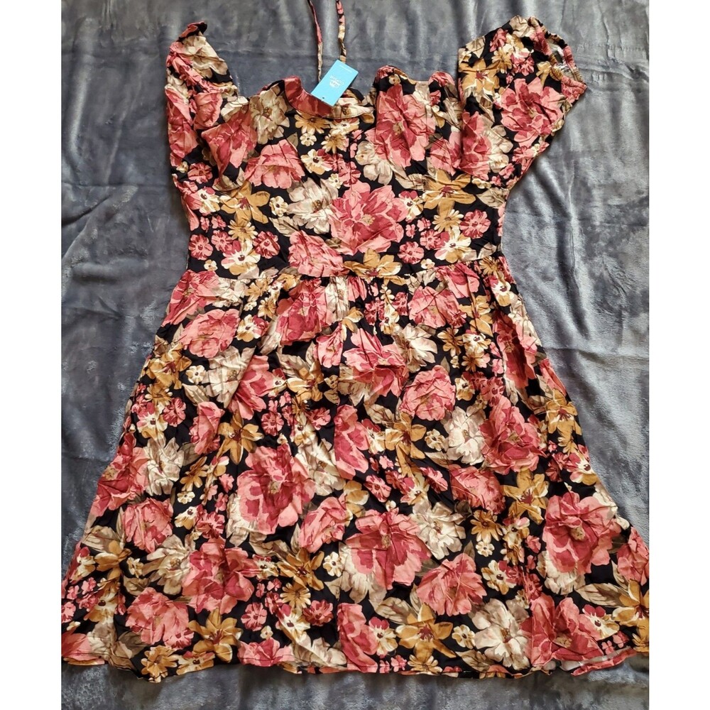 Cupshe Romantic Bouqet Floral Notched Neck Short Sleeve Mini Dress Size S - Picture 4 of 16